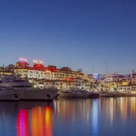 Acogedor, Centro, Aparcamiento Gratis, Wifi Apartment Marbella